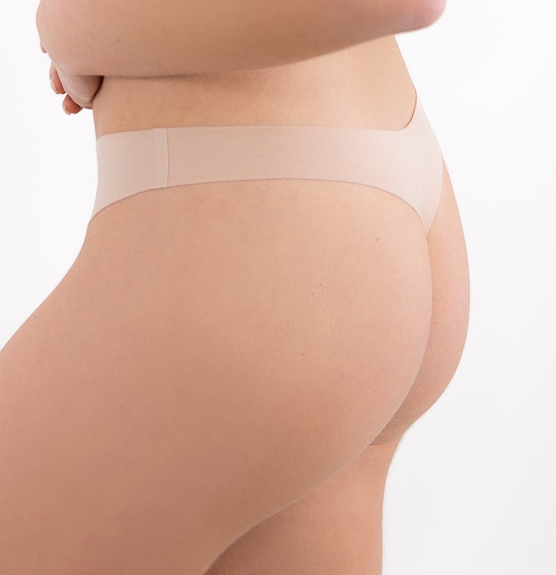 Colaless vs bikini bajo ropa ajustada: cuál se nota menos