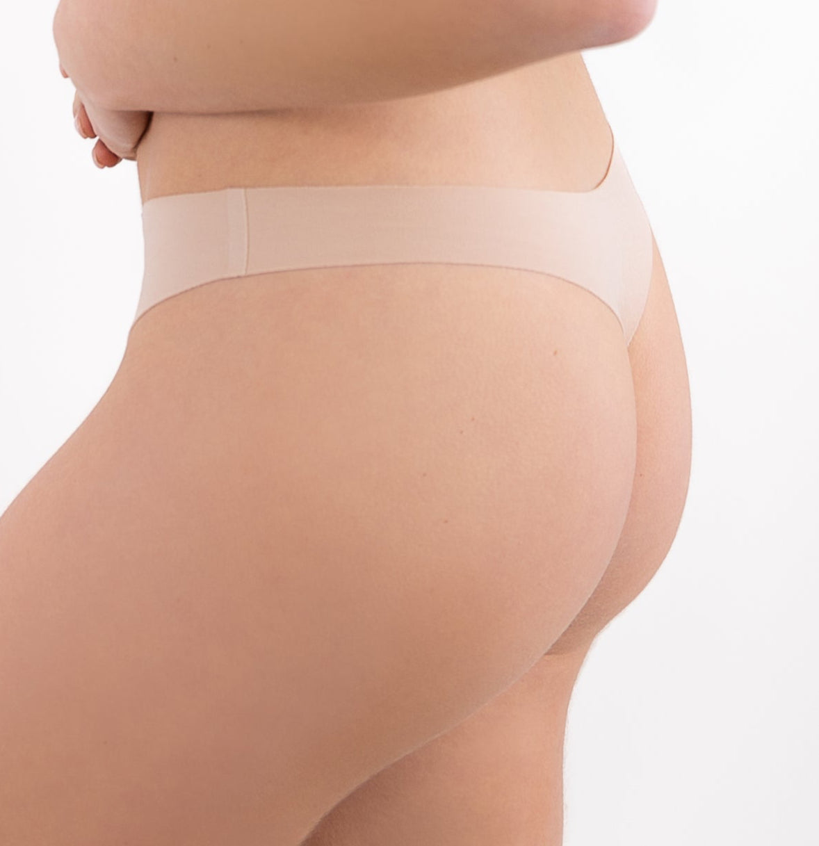 Colaless vs bikini bajo ropa ajustada: cuál se nota menos