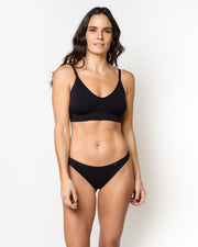 Calzón colaless invisible negro de algodón Ultraflex, Única Lingerie: modelo de frente