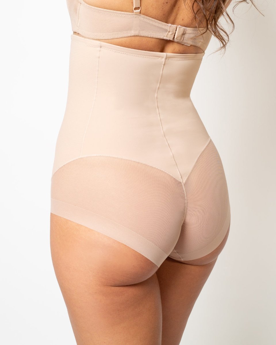 Calzón Faja Control Alto Beige Color Piel Microfibra Invisible con Compresión Firme
