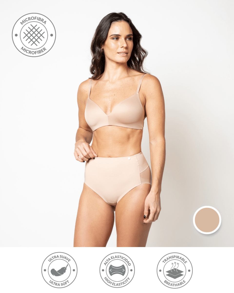 Calzón de control bajo beige de compresión media, Única Lingerie: modelo de frente