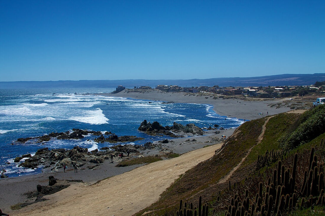 Playa La Caletilla, Pichilemu (punto de venta de Única Lingerie)